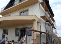 Aplicare Tencuiala Decorativa, Baumit SilikonPutz, Firma Constructii Bucuresti, Pret, Montat Gresie, Placari Faianta, Montat Tapet, www.manoperacasa.ro