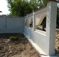 Firma de Constrcutii Garduri Bucuresti, Constrcutii Gard Beton, Gard Zidarie, Gard Lemn, Pret Constructii Gard, Modele Gard Zidarie si Beton, Imagini Garduri, Design Gard, www.manoperacasa.ro